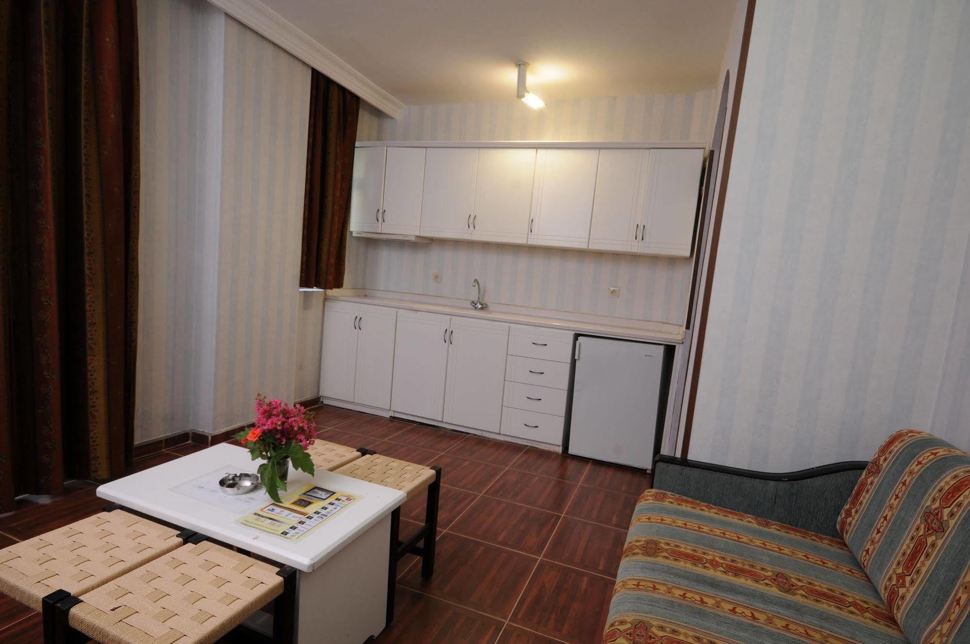 Aparthotel Exelsior Annex à Marmaris Extérieur photo